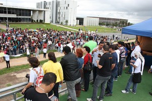 Greves de professores e profissionais de saúde em Dezembro Foto: Elton Rodrigues