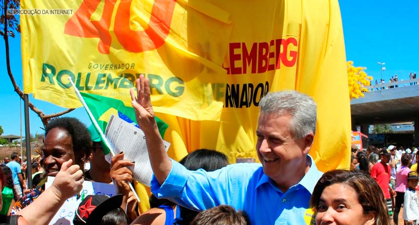 Com a queda de Helio Doyle, militantes do PSB cobram de Rollemberg espaço no governo