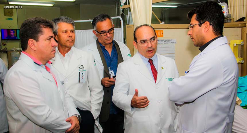 SindMédico faz vistoria em Hospital de Base do DF