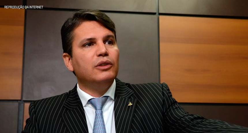 Gondim: Diga ao povo que fico!