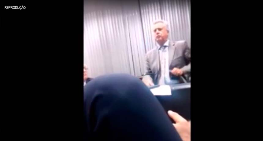 Rollemberg é filmado durante reunião com PMs e confirma Organizações Sociais na Saúde do DF