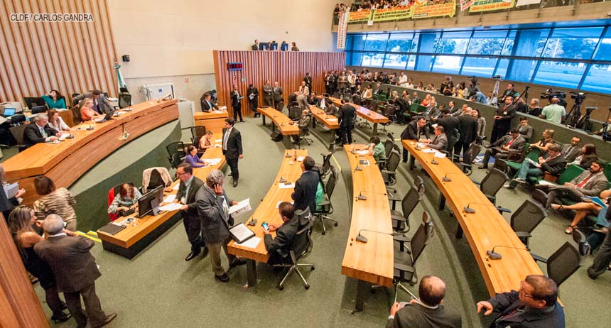 Deputados Distritais rejeitam aumento de impostos