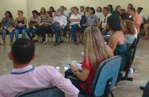 Moradores de Núcleo Bandeirante, Riacho Fundo e Candangolândia pedem saída de coordenadora de Saúde das cidades. Foto: Reprodução