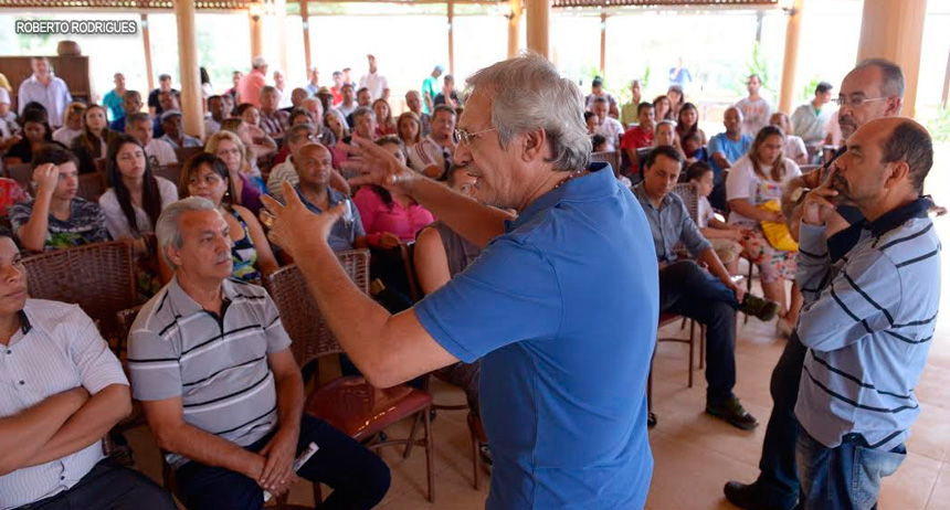 Raimundo Ribeiro realiza encontro com grupo em Sobradinho