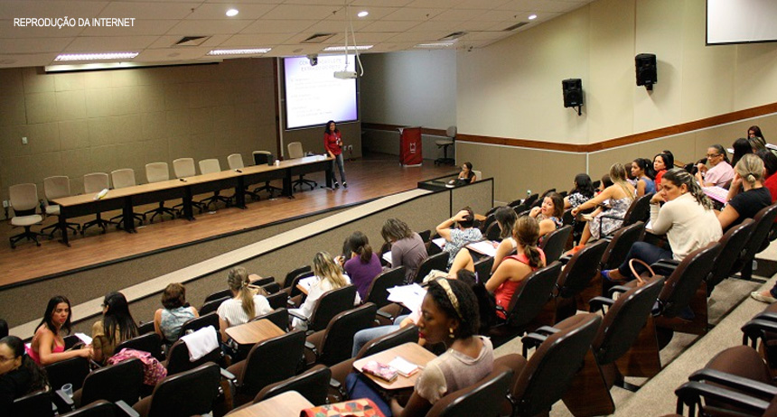 Curso debate Iniciativa Hospital Amigo da Criança