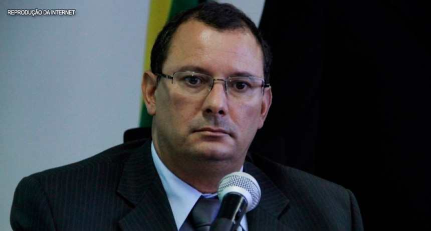 Como nuvem de fumaça