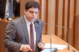 Rodrigo Delmasso parabeniza GDF pelo aumento da arrecadação de tributos