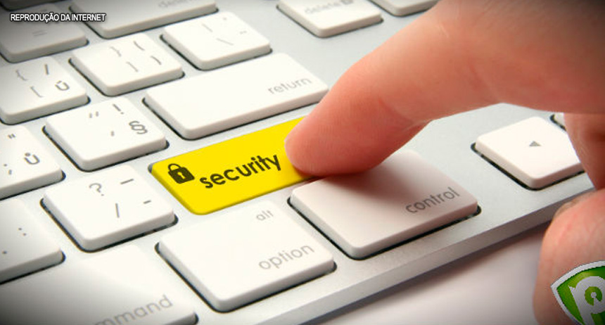 Rollemberg, cadê a insulina? Bióloga é bloqueada em rede social por exigir medicamento