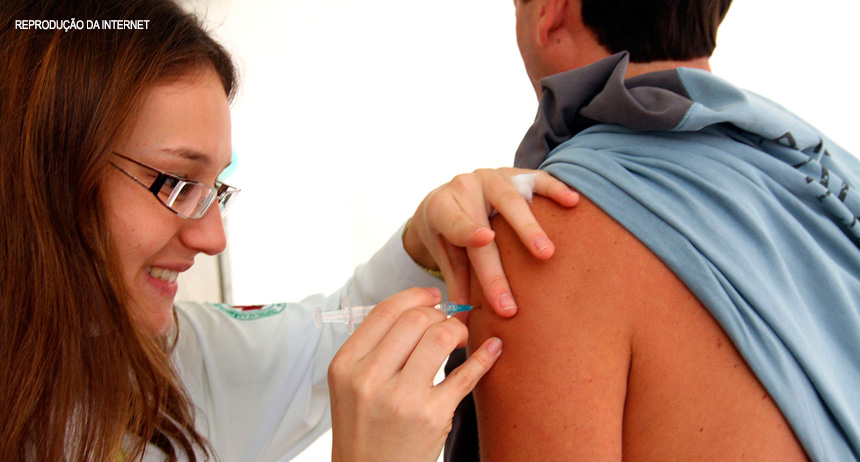 Procuradoria quer proibir vacina contra o HPV em todo o País