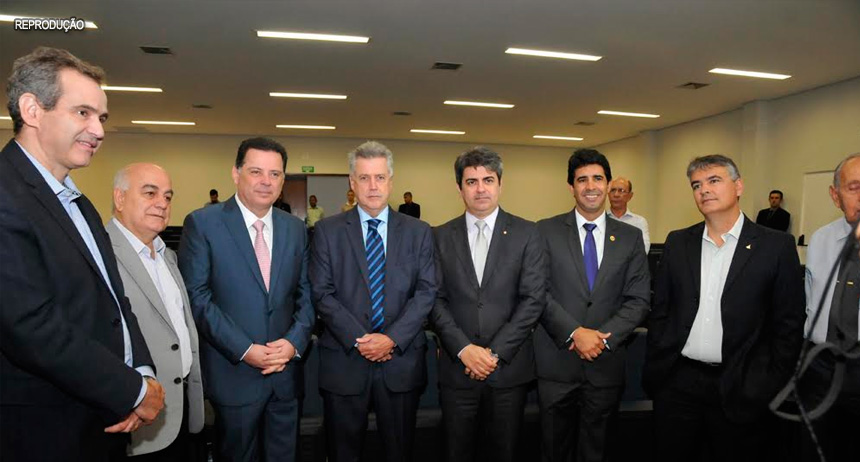 Governador do DF diz que gestão de hospitais por OS em Goiás é um modelo bem sucedido