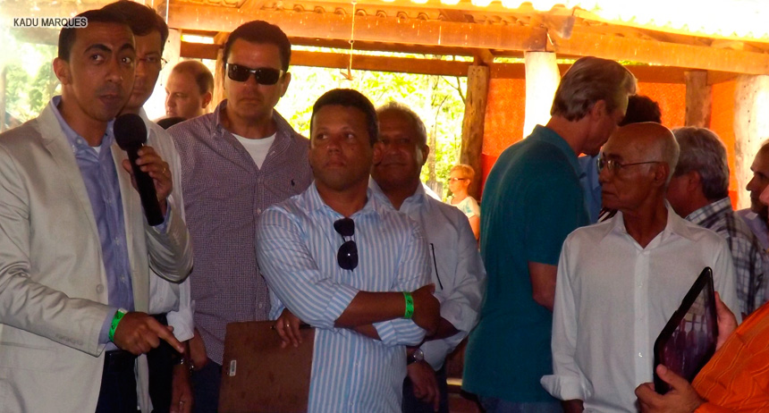 Renato Santana: “A garantia da funcionalidade da cidade passa pelo serviço público”