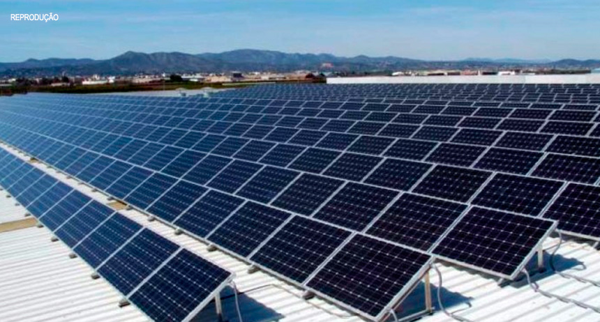 Senador Hélio José direciona verba parlamentar para instalação de energia solar em escolas e hospitais do DF