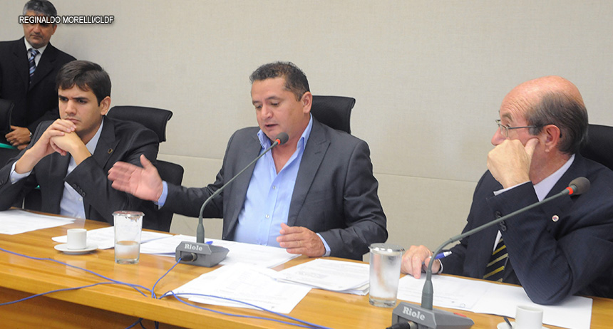 Comissão de Educação, Saúde e Cultura da Câmara Legislativa do DF discute ações para 2016