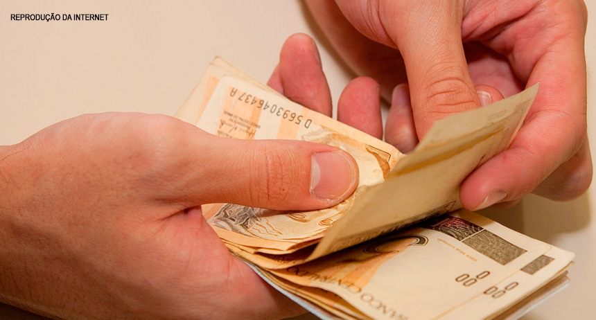 DECISÃO: Licença-prêmio não gozada pode ser convertida em pecúnia