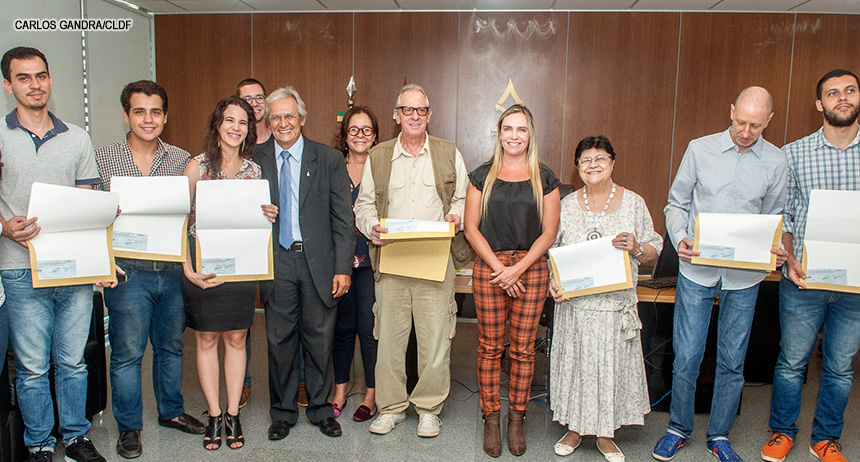 CLDF entrega prêmios aos vencedores do Troféu Câmara