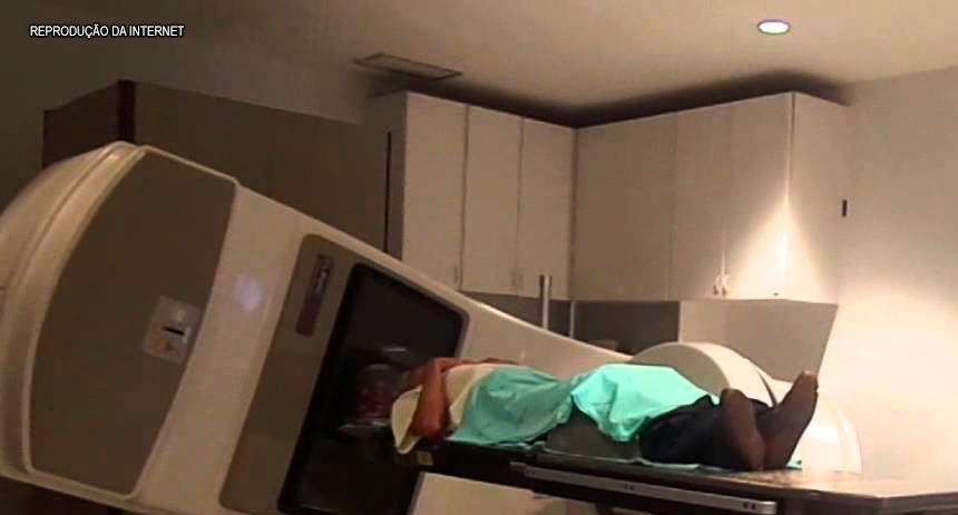 DF tem 700 pacientes na fila por radioterapia e cinco meses de espera