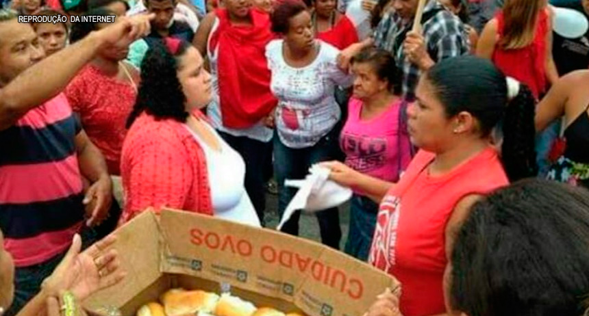 Total de manifestantes pró-Dilma corresponde a 16% dos filiados ao PT