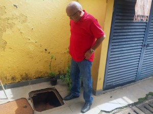 Chico Vigilante em inspeção à escola de Ceilândia