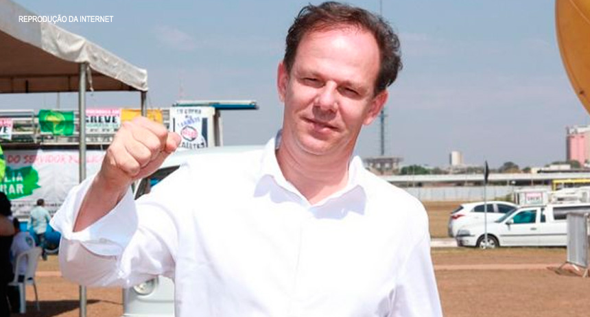 Cerca de 21 mil servidores do GDF terão parte do salário cortada