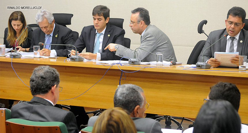 CPI dos Transportes recomenda anulação da licitação do transporte público no DF