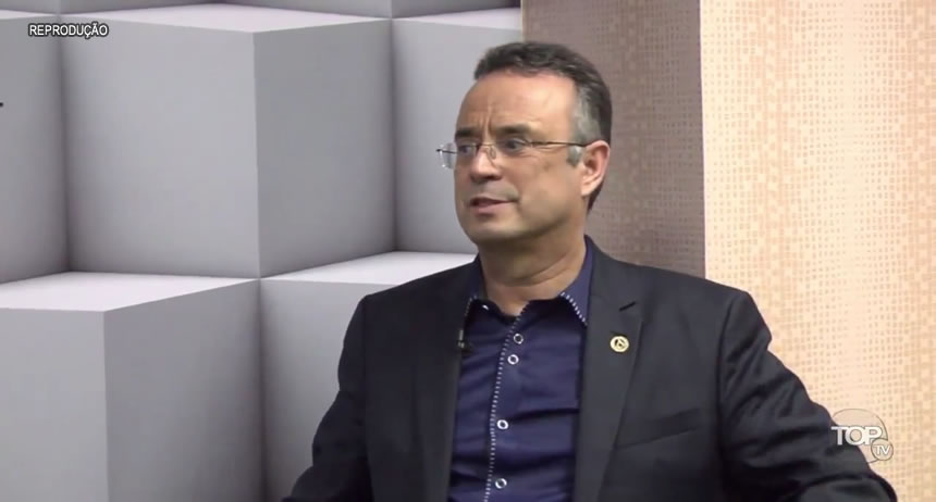 Bispo Renato fala sobre Organizações Sociais e CPIs no SindMédico-TV