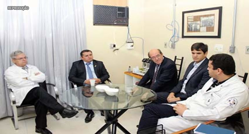 Comissão apura denúncia de falta de medicamentos no Hospital de Base de Brasília