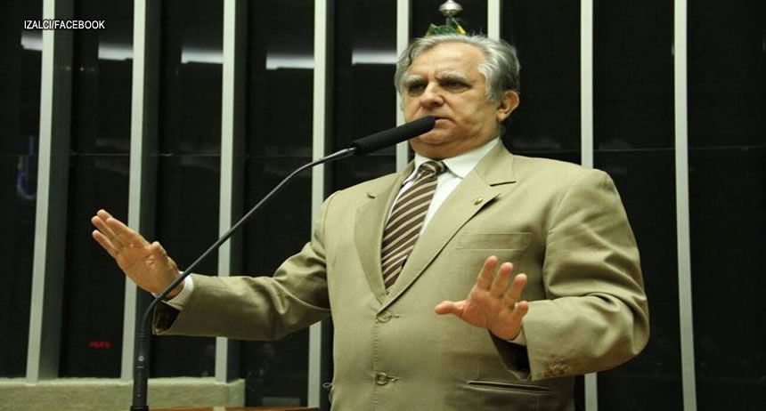 Deputado Izalci cancela almoço da bancada com Rollemberg