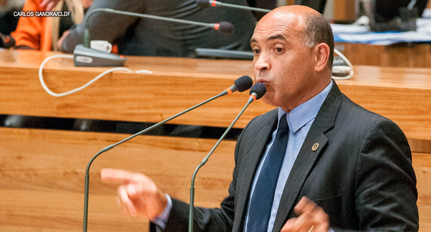 “CPI da saúde já deixa muita gente sem dormir. Políticos, empresários e servidores poderão terminar na papuda”, prevê deputado