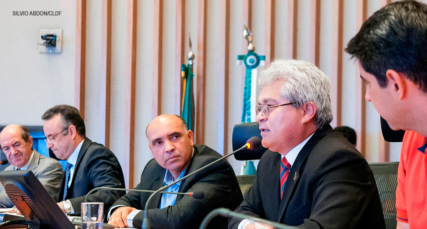 CPI da saúde do DF divulga disque denúncia e convida conselhos de saúde e sindicatos para prestarem esclarecimentos