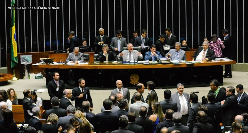 Congresso aprova meta de déficit de R$ 170,5 bi para 2016
