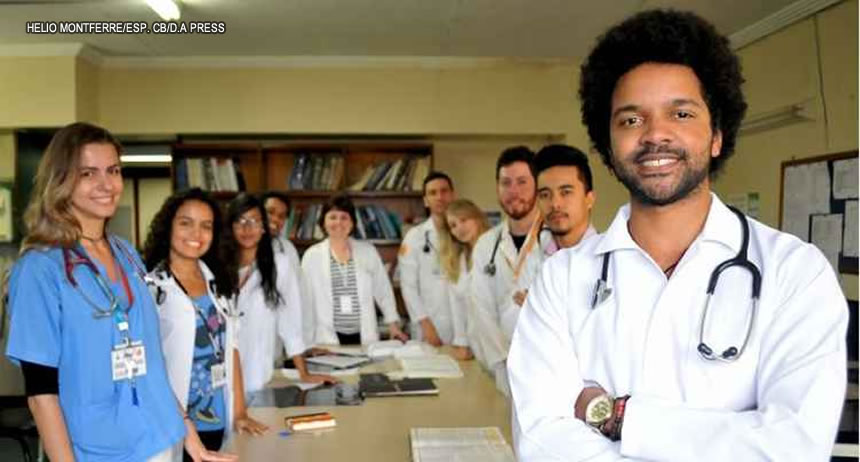 Mesmo com dificuldades, Escs forma profissionais de assistência médica no DF