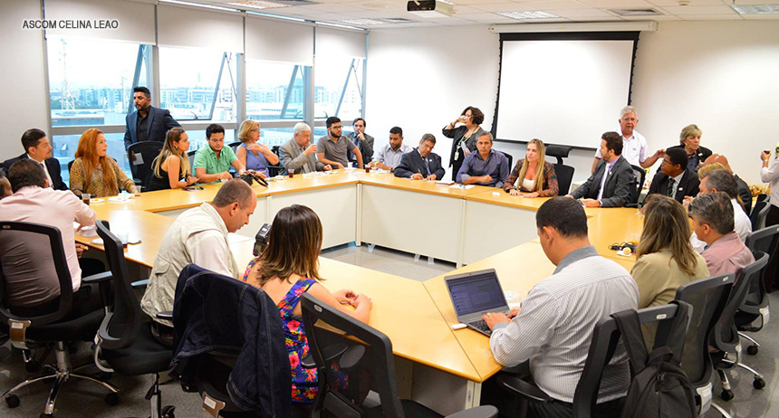 Presidente da Câmara Legislativa recebe Blogueiros de Política do DF e Entorno