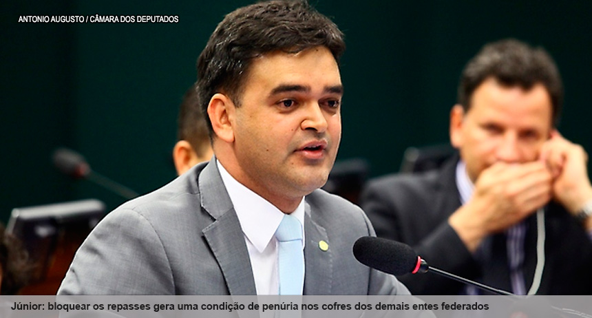 PEC proíbe bloqueio de repasses públicos destinados a pagar servidores