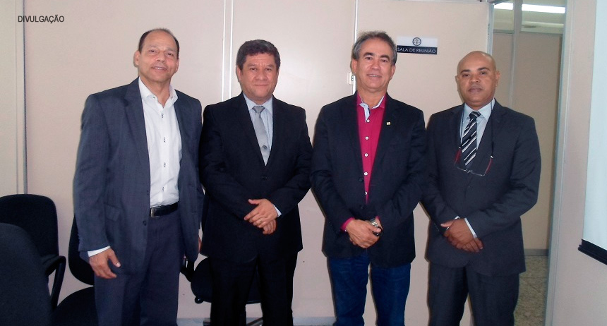 Presidente da Associação comercial do DF e representantes de shoppings discutem segurança