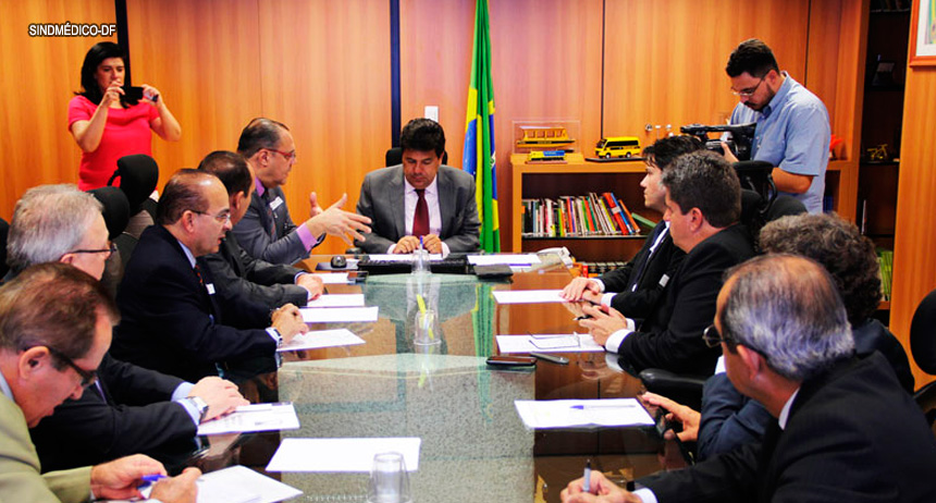 Fenam contesta, no MEC, avaliação de estudantes de Medicina