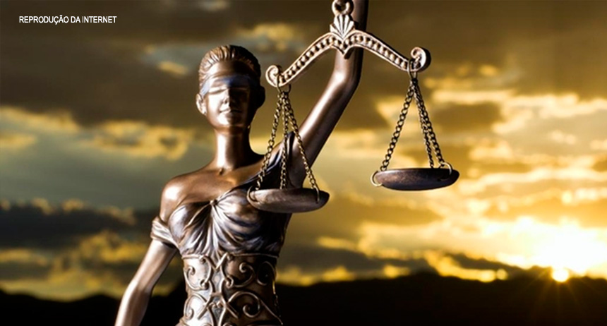 Jornalistas que divulgaram salários de magistrados são alvos de ações no Paraná