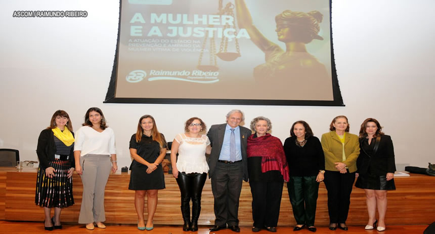 Deputado Raimundo Ribeiro realiza seminário que discute a violência contra a mulher na CLDF