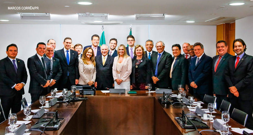 Presidentes de assembleias estaduais se reúnem com o presidente Michel Temer