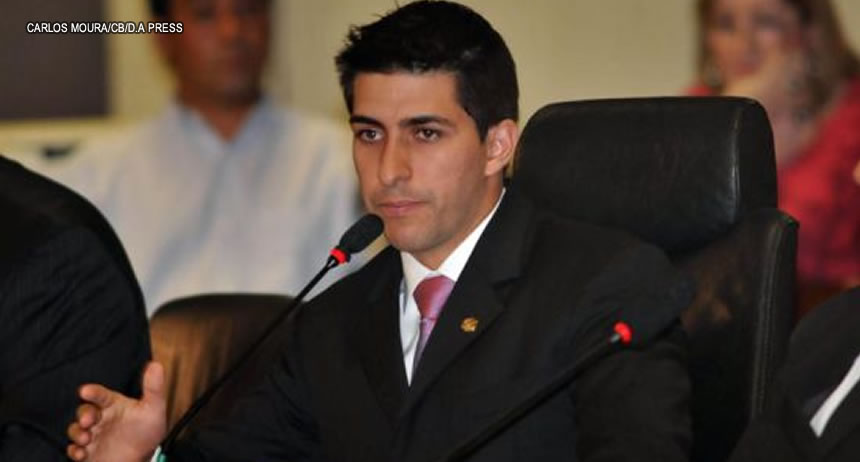 Denúncias na saúde incluem até visita de deputado distrital a cabaré de luxo