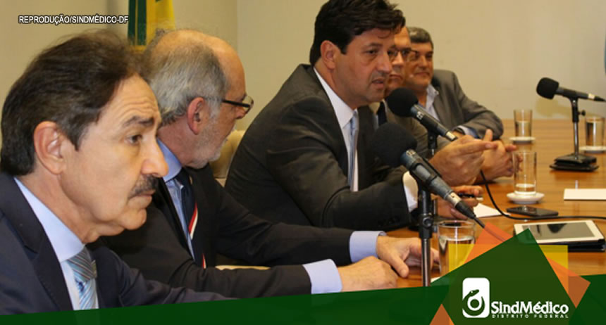 Médicos conquistam espaço no debate político