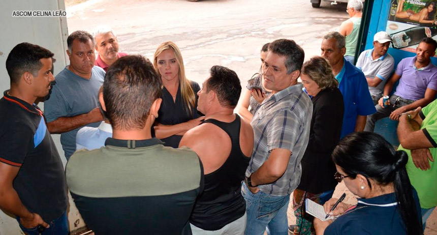 Celina Leão ouve reivindicações da comunidade de Santa Maria