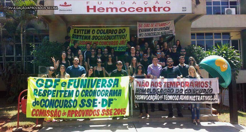 Aprovados em concurso fazem protesto solidário no Hemocentro de Brasília