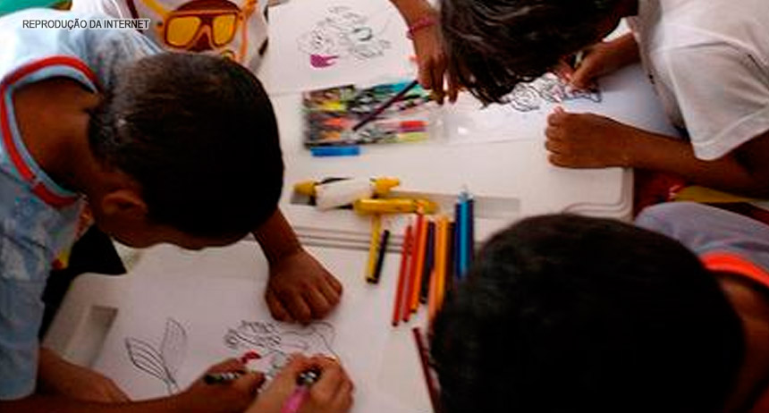 Voluntários garantem muita animação na Creche Criança Cidadã