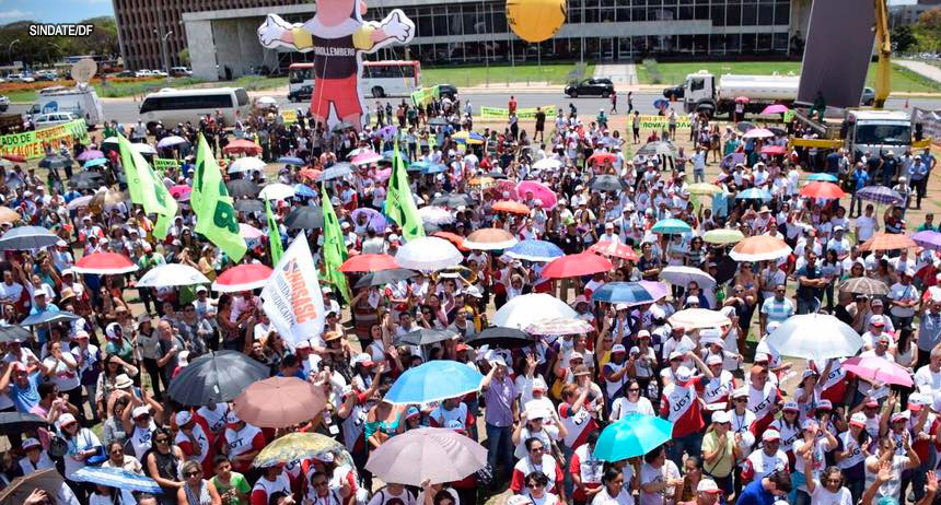 Paralisação de 24h inicia ‘nova temporada’ entre o GDF e os servidores públicos