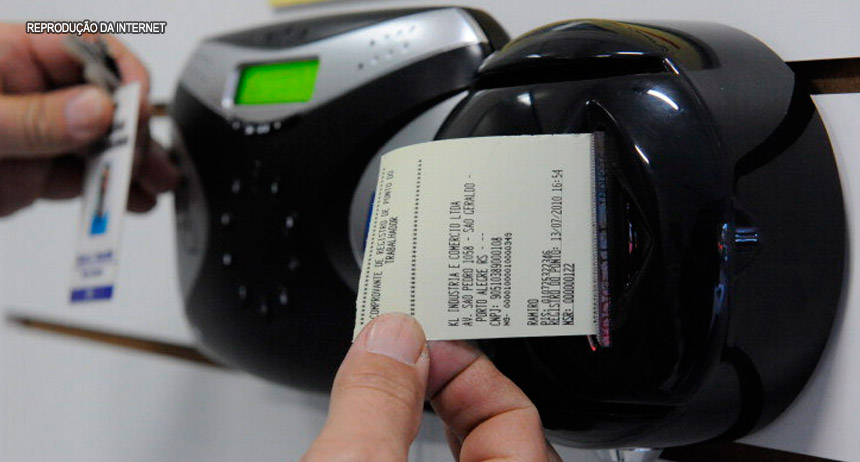 Sabotagem: Polícia Civil investiga dados apagados da folha de ponto da Secretaria de Saúde