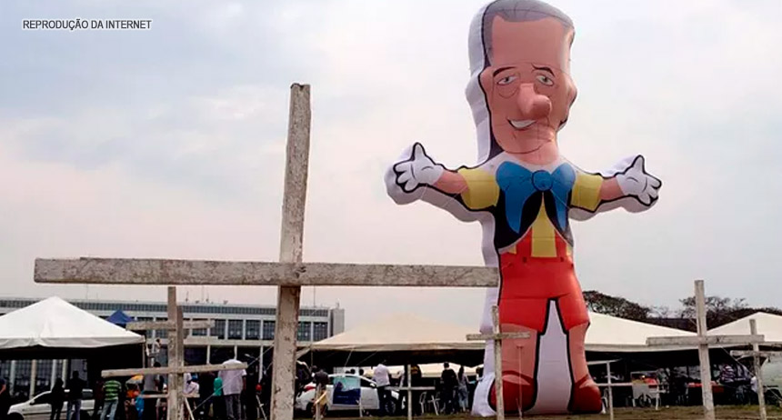 Rollemberg: Mentiroso ou terrorista?