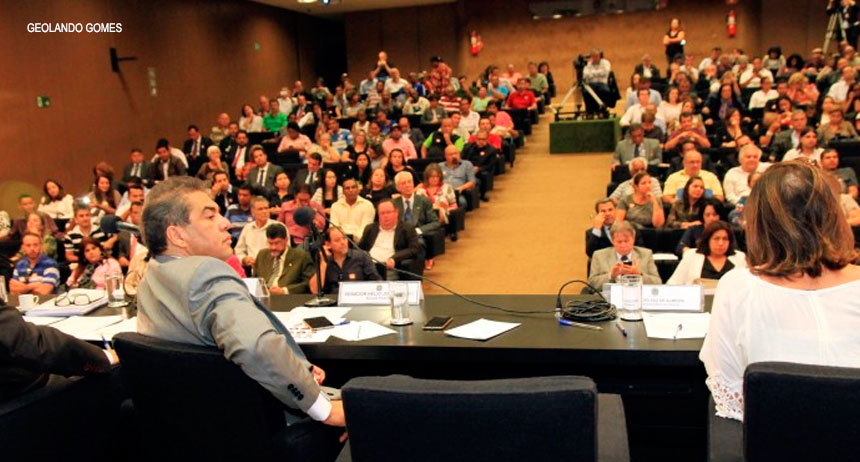 Regularização fundiária de terras da União no DF são debatidos em audiência pública