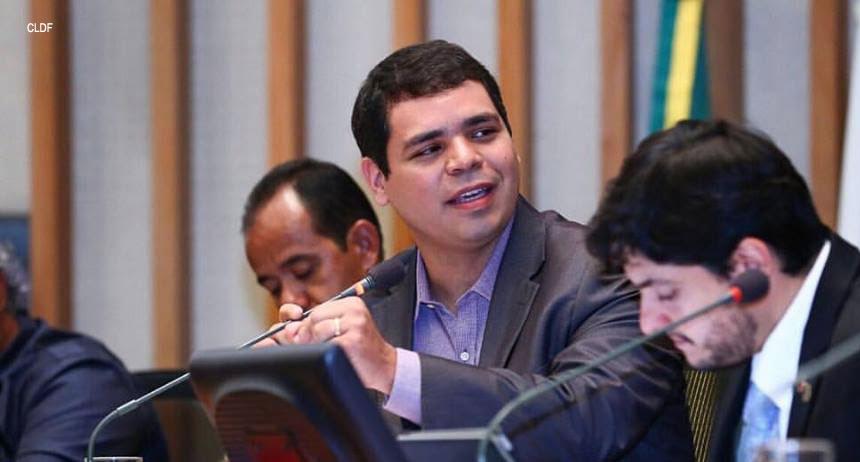 Defensor Público da União entra com novo pedido de impeachment de Rollemberg