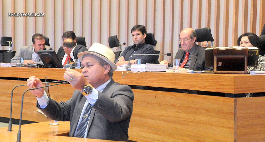 “É um texto desconexo, pífio e vergonhoso”, afirma Robério Negreiros, sobre relatório da CPI da Saúde, apresentado por Lira