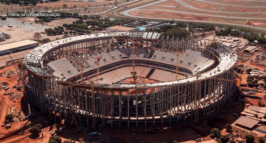 Juiz determina que consórcio deposite 10 milhões para reparos no Mané Garrincha